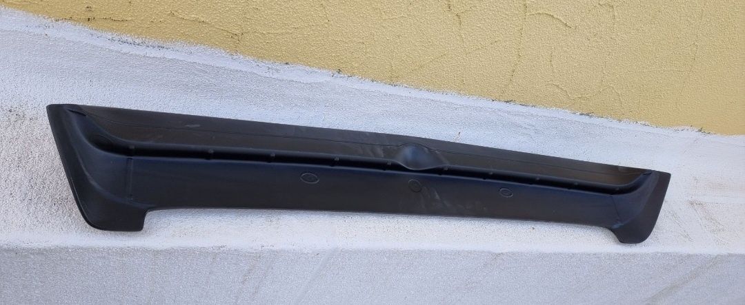 Aileron Peugeot 106 tipo original