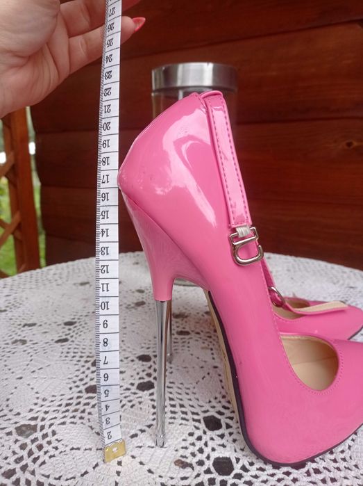 Bardzo wysokie szpilki metalowy obcas 16cm róż r38 high heels sexowne