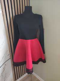 Czarno-czerwona rozkloszowana sukienka, rozmiar 38