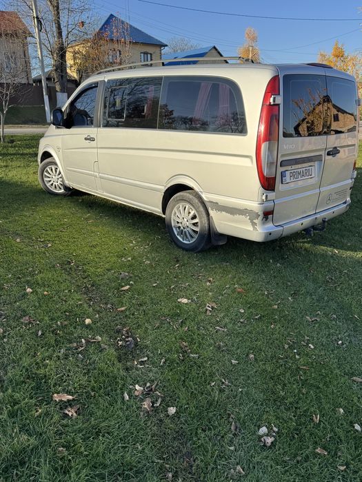 Продаю Mercedes Vito 2005р. 2.2 дизель автомат……………..,…………,………………………..