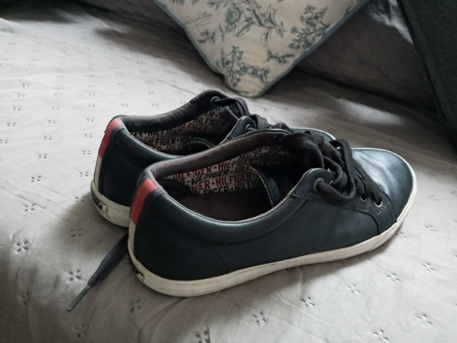 Tenis Tommy Hilfiger n 40 em bom estado