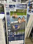 Piscina usada de pvc e fundo antibacteriano com suportes - 600 litros