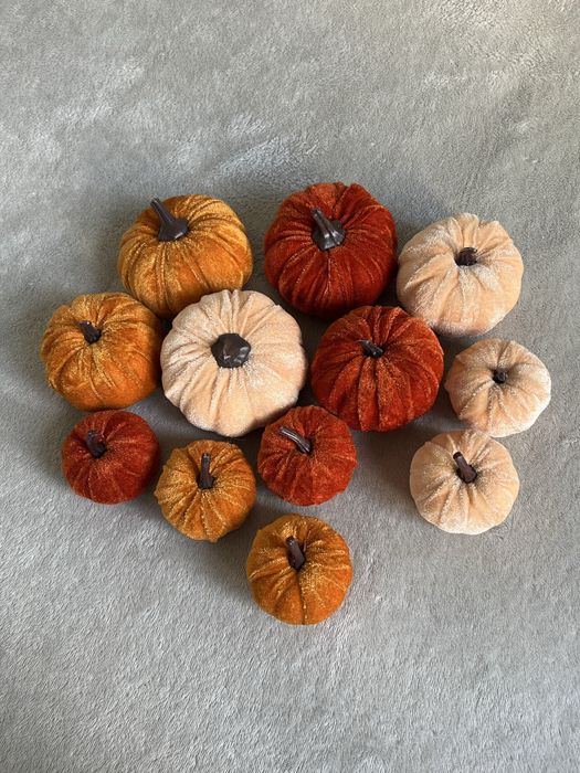 Sztuczne dynie 12 sztuk różne rozmiary dekoracje jesienne