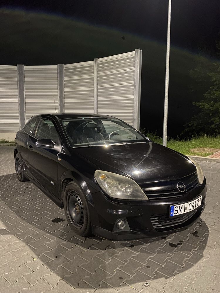 Opel astra h gtc opc-line 1.9 cdti 120 koni (recaro)