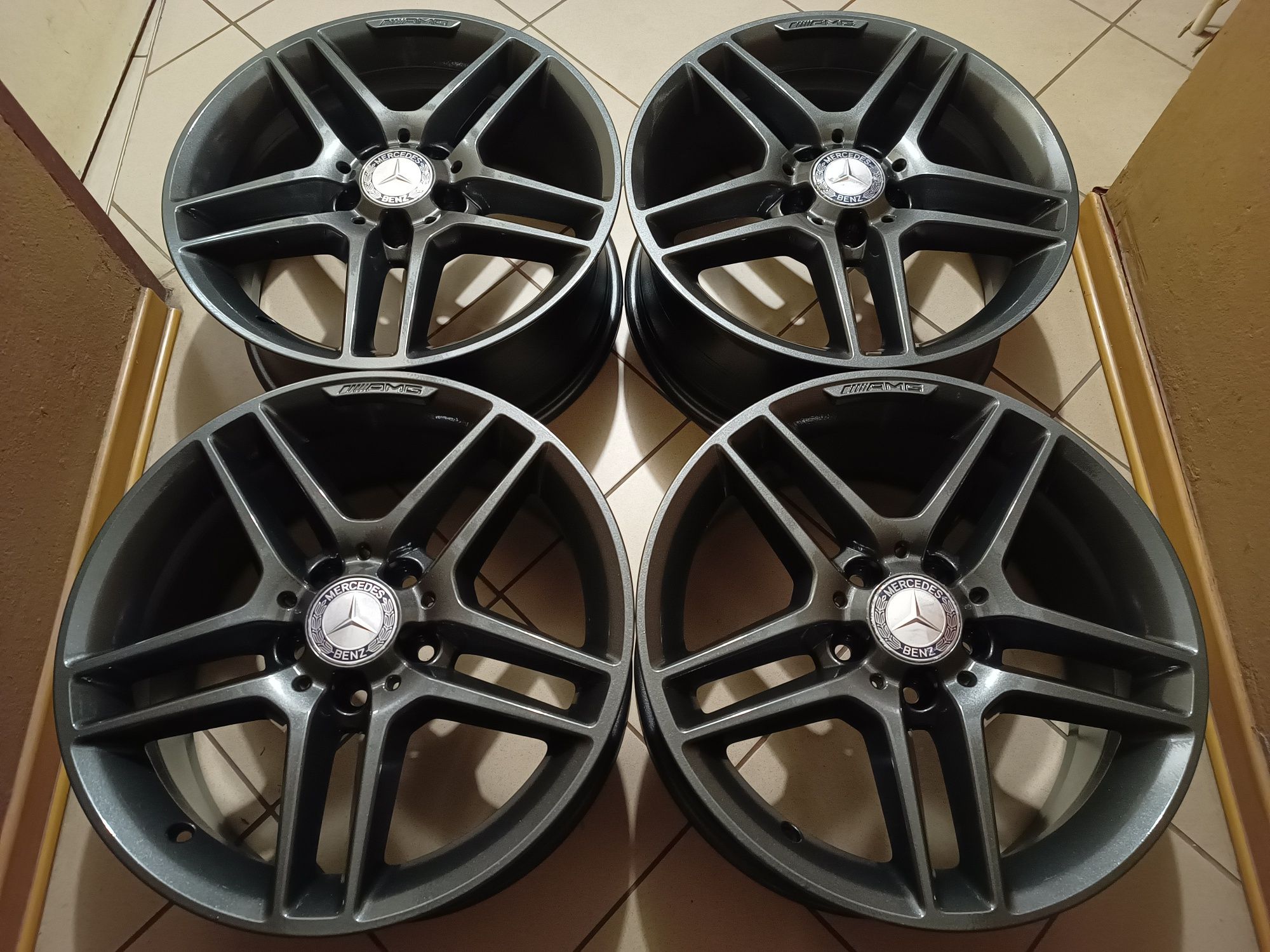 Felgi 5x112 17 Mercedes AMG 7,5" ET47