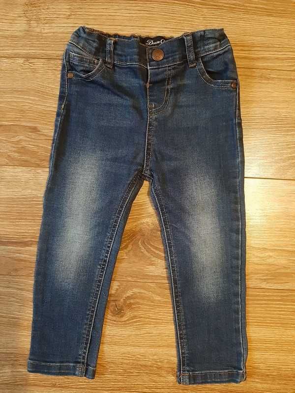 Spodnie jeansy Denim r. 92 stan idealny
