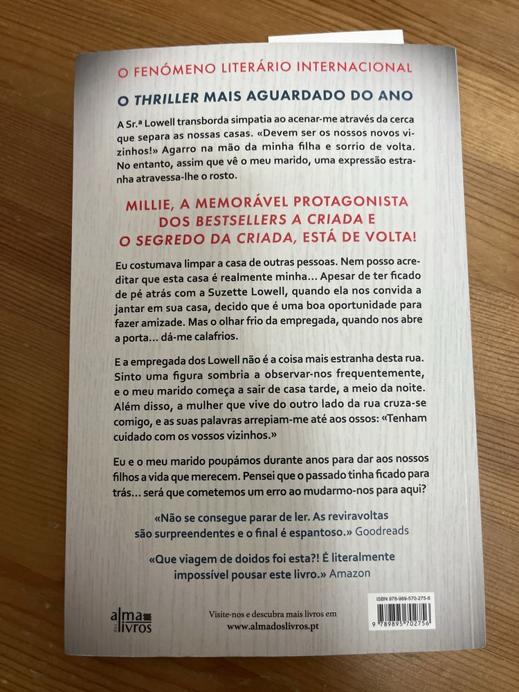 Livro “A Criada está a ver”