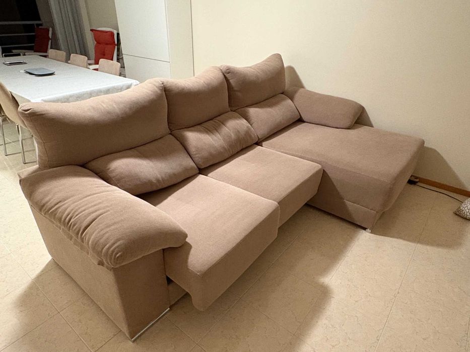 Sofá chaise longue estimado