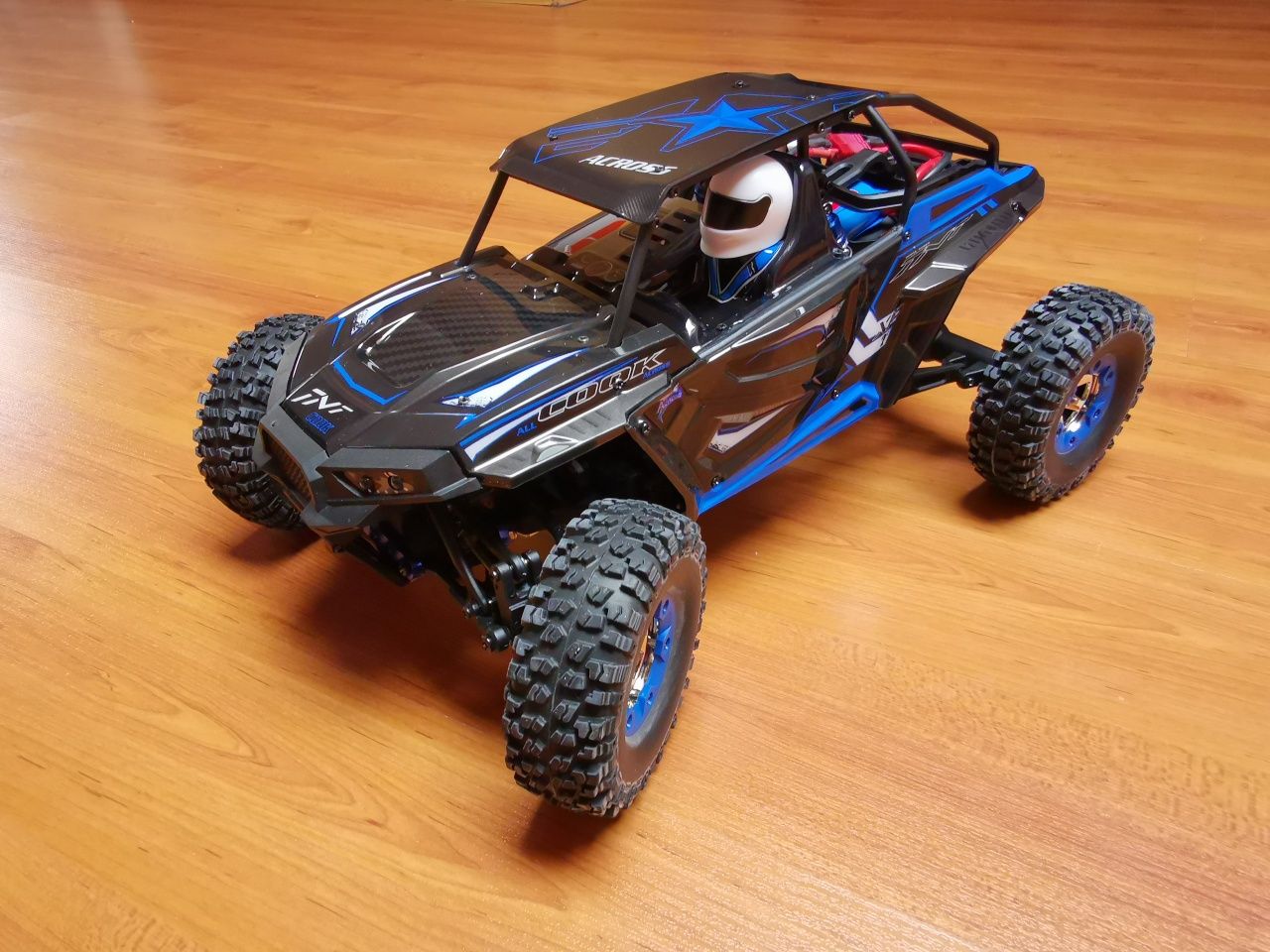 Carro RC Wltoys 12428-B PRO 12427-B Crawler Lipo 2,4Ghz