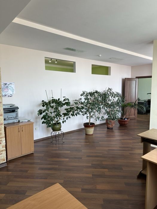 Продаж видового офісу ЖК Зелений острів, метро Берестейська