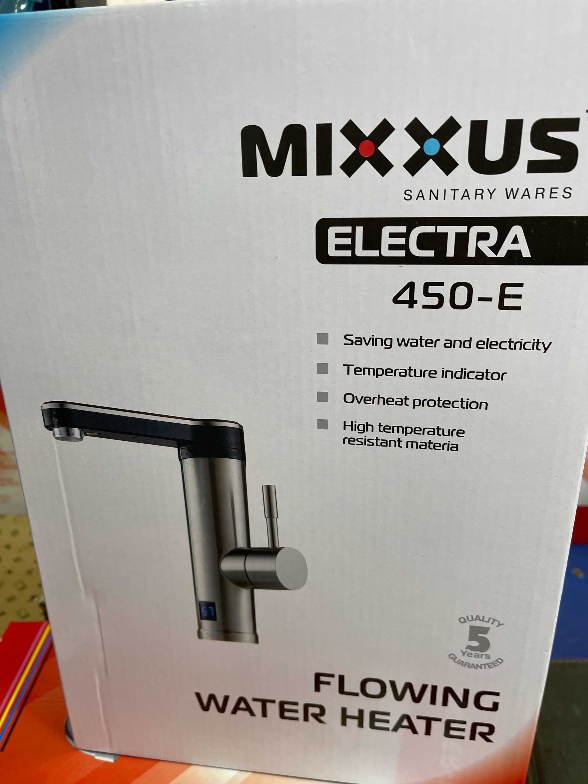 Проточный водонагреватель MIXXUS 450-E.