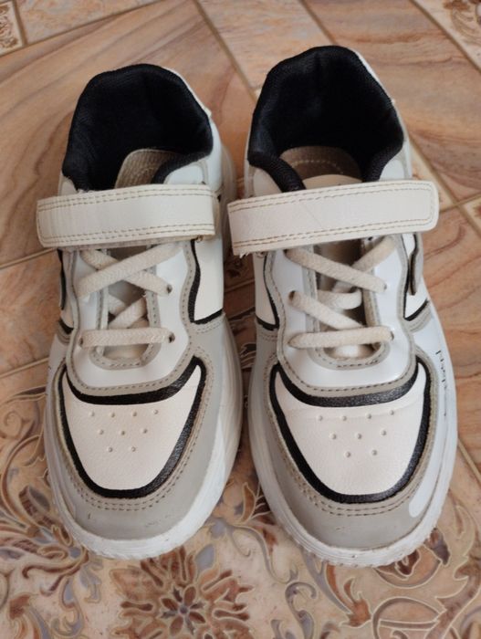 Кросівки на хлопчика