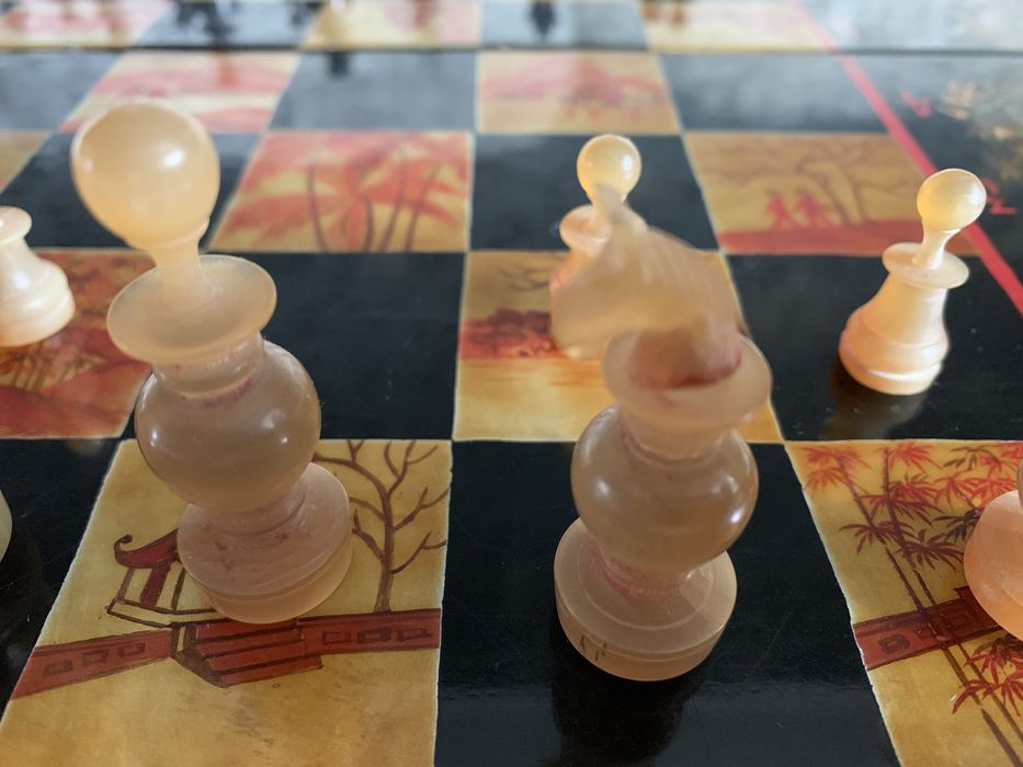 Антикварные шахматы, шашки, нарды. 1970-е. Слоновья, буйвола кость.