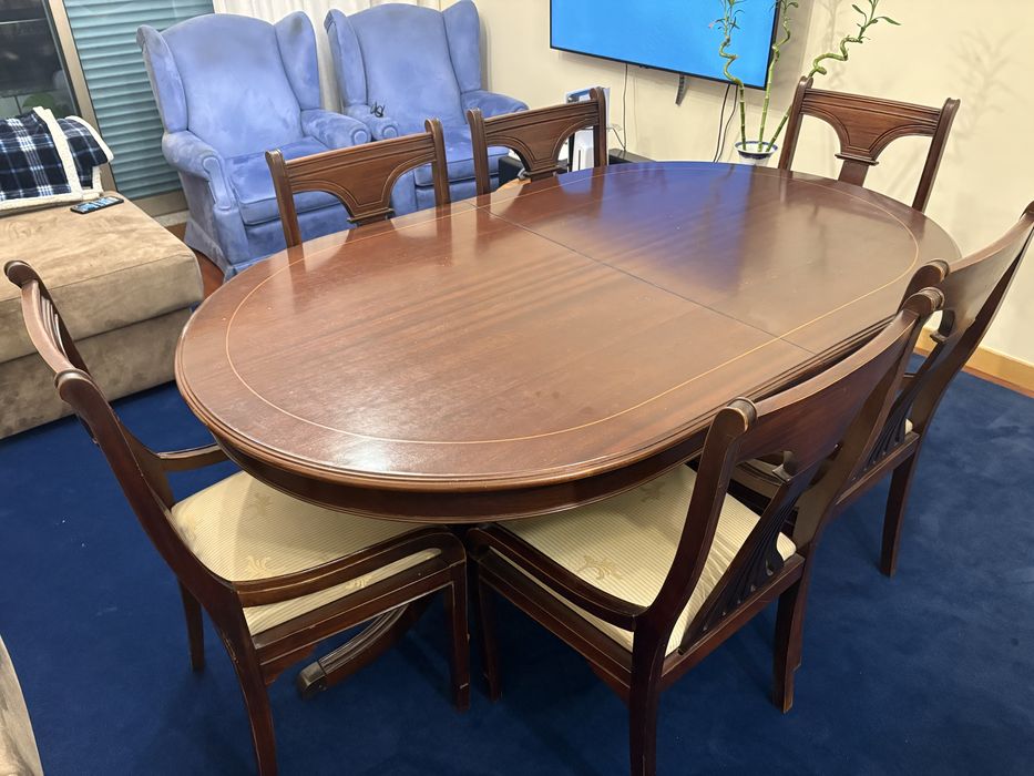 Sala de Jantar – Completo e em Excelente Estado