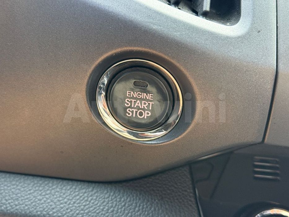 2014 Kia Sportage 2.0 дизель в шикарной комплектации