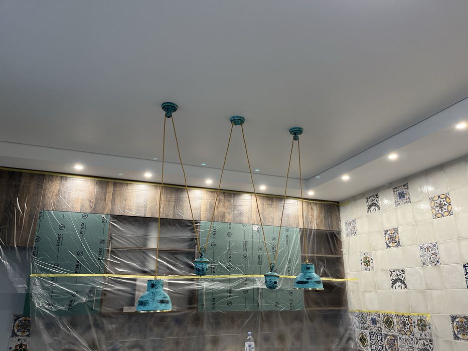 TopLine Натяжні стелі,світлові лінії ,трекове освітлення Дніпро