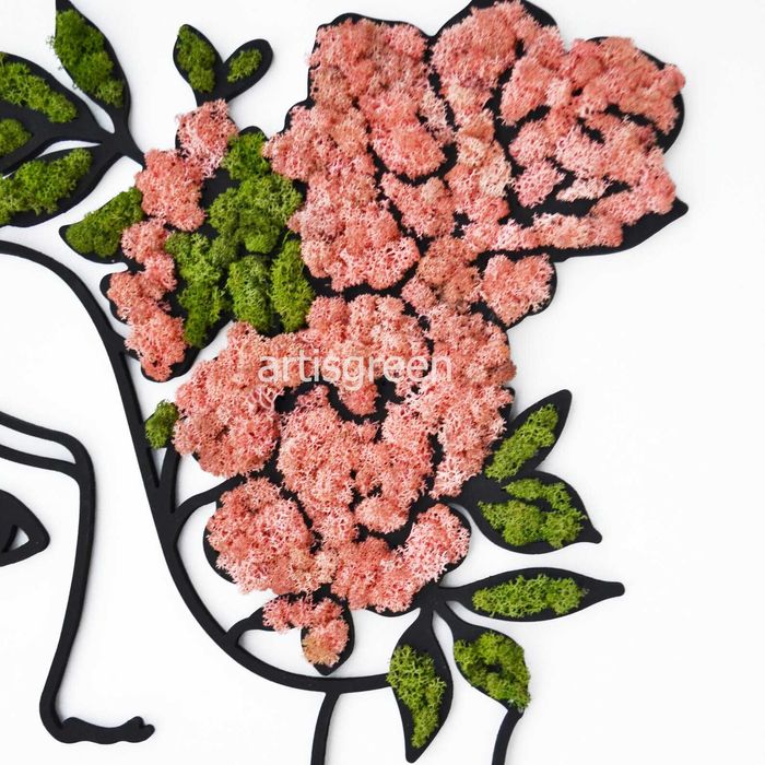 Картина "Девушка с цветами" со мхом/Подарунок з мохом. Знижка 30%