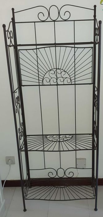 Estante em Ferro