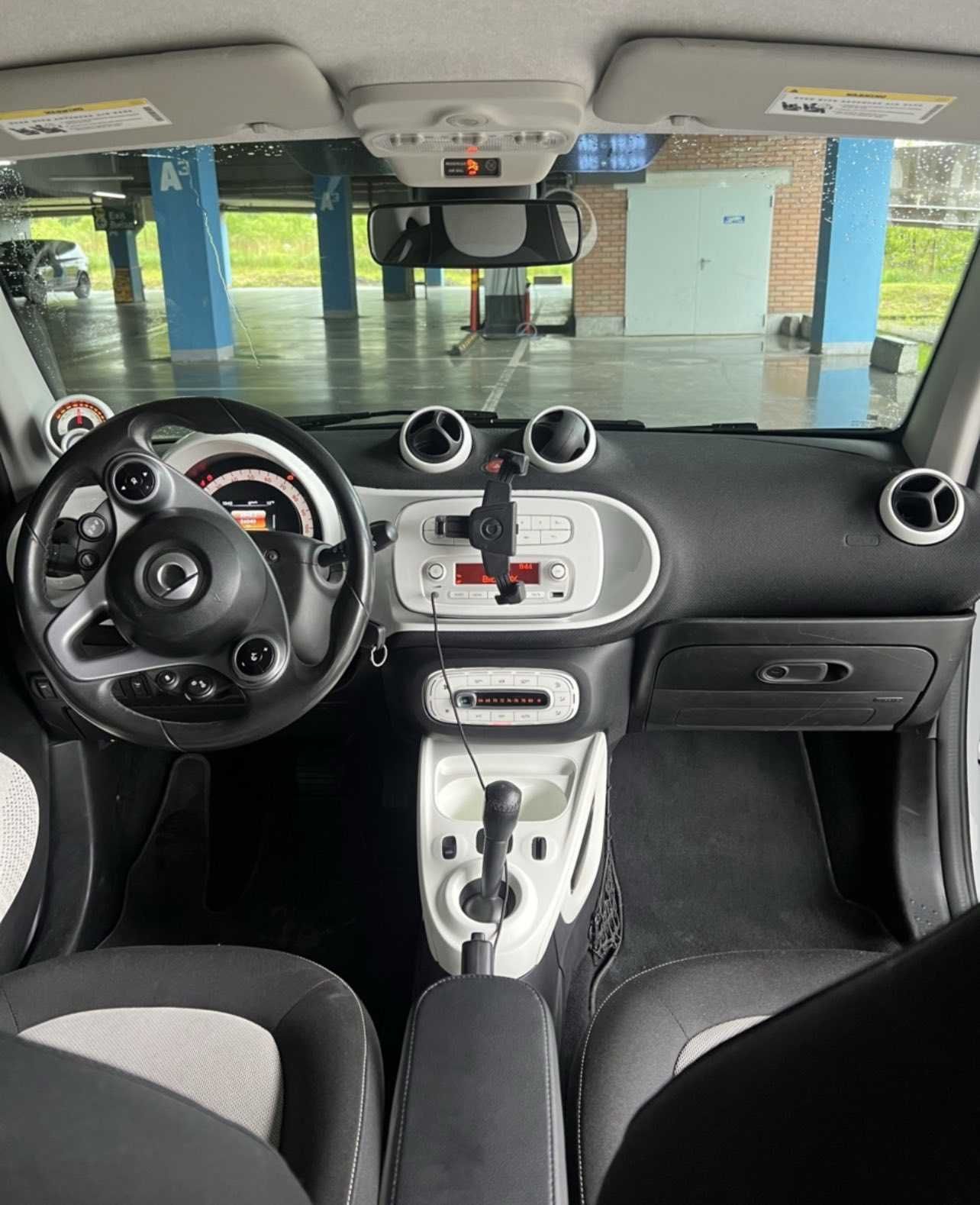 Продам Smart Forfour
