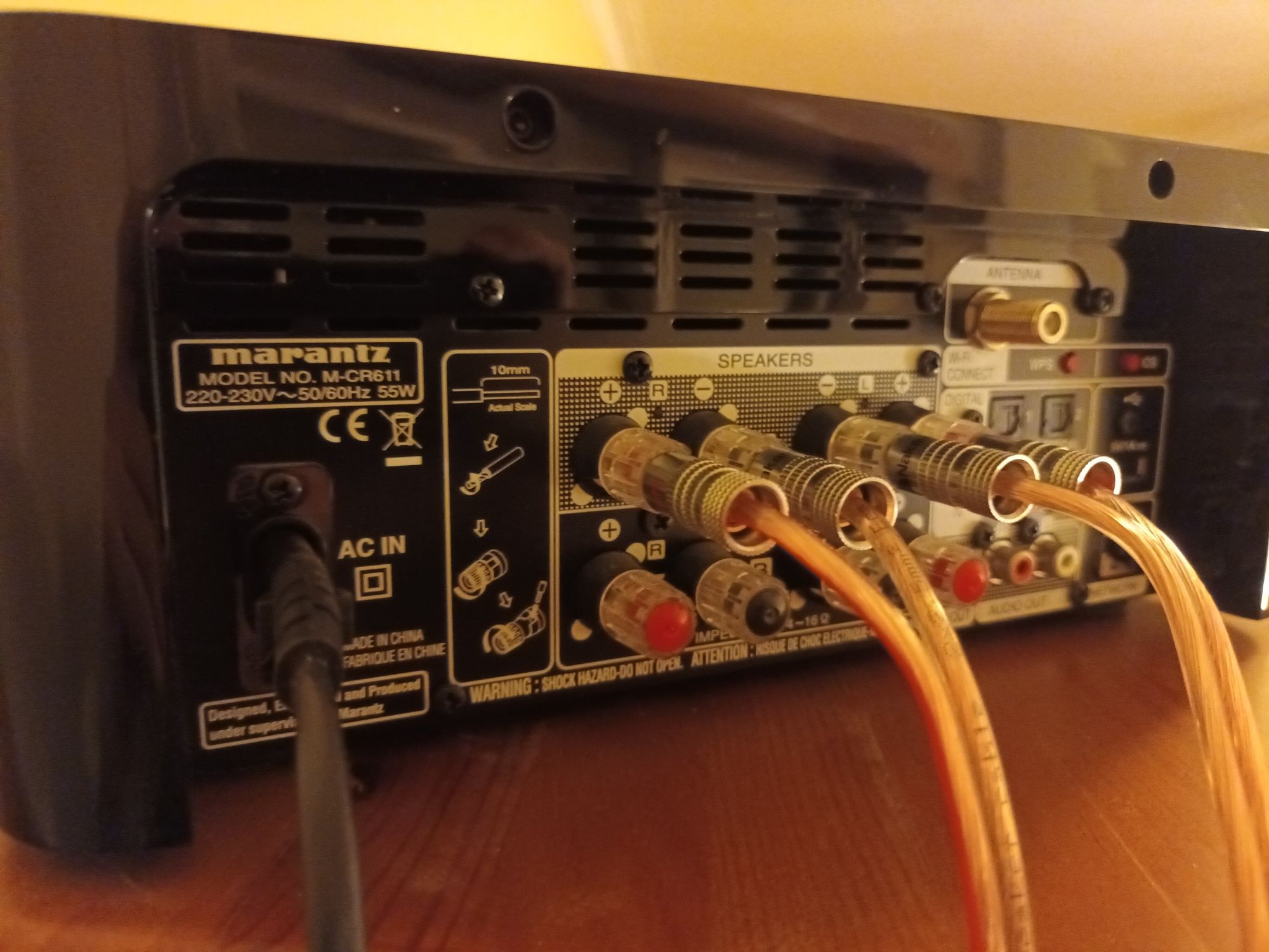 Receicer CD Marantz M-CR611