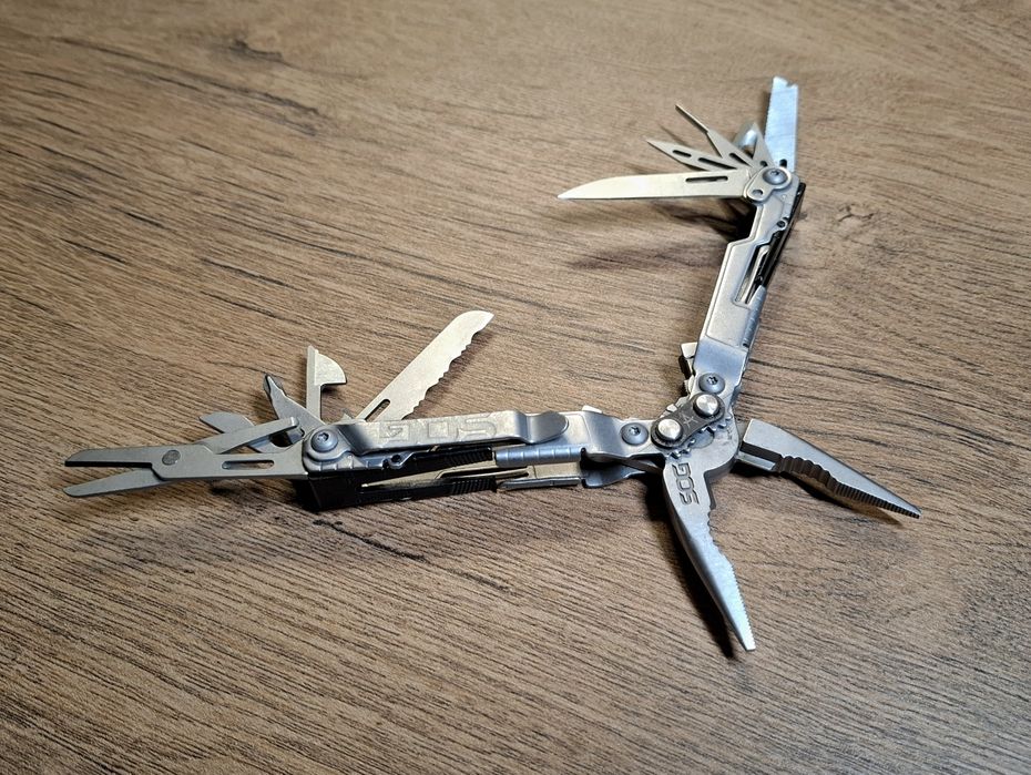 Мультитул SOG PowerPint 18 в 1 (PP1001-CP). Edc ніж, плоскогубці