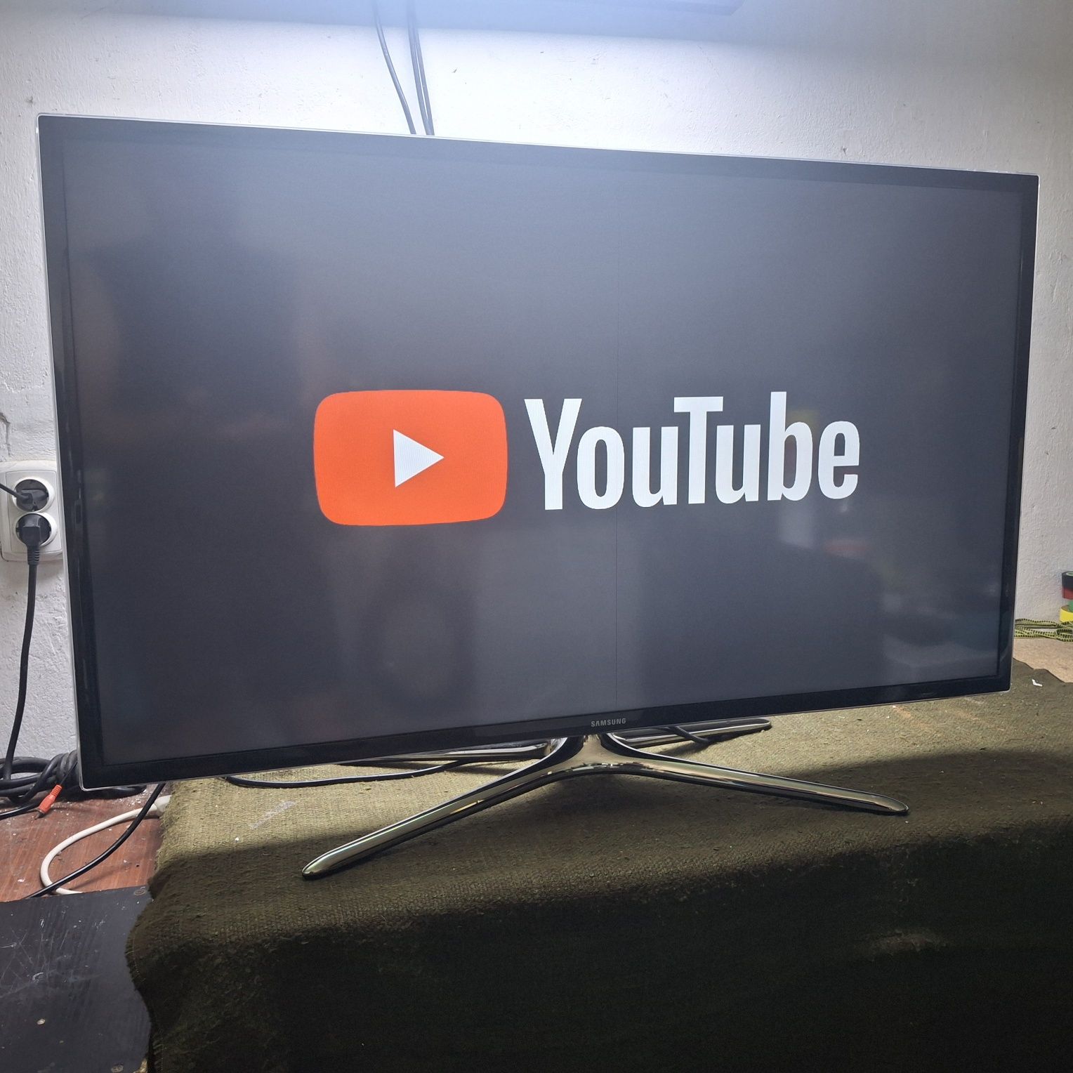 Samsung 40" Smart TV WiFi,  телевізор