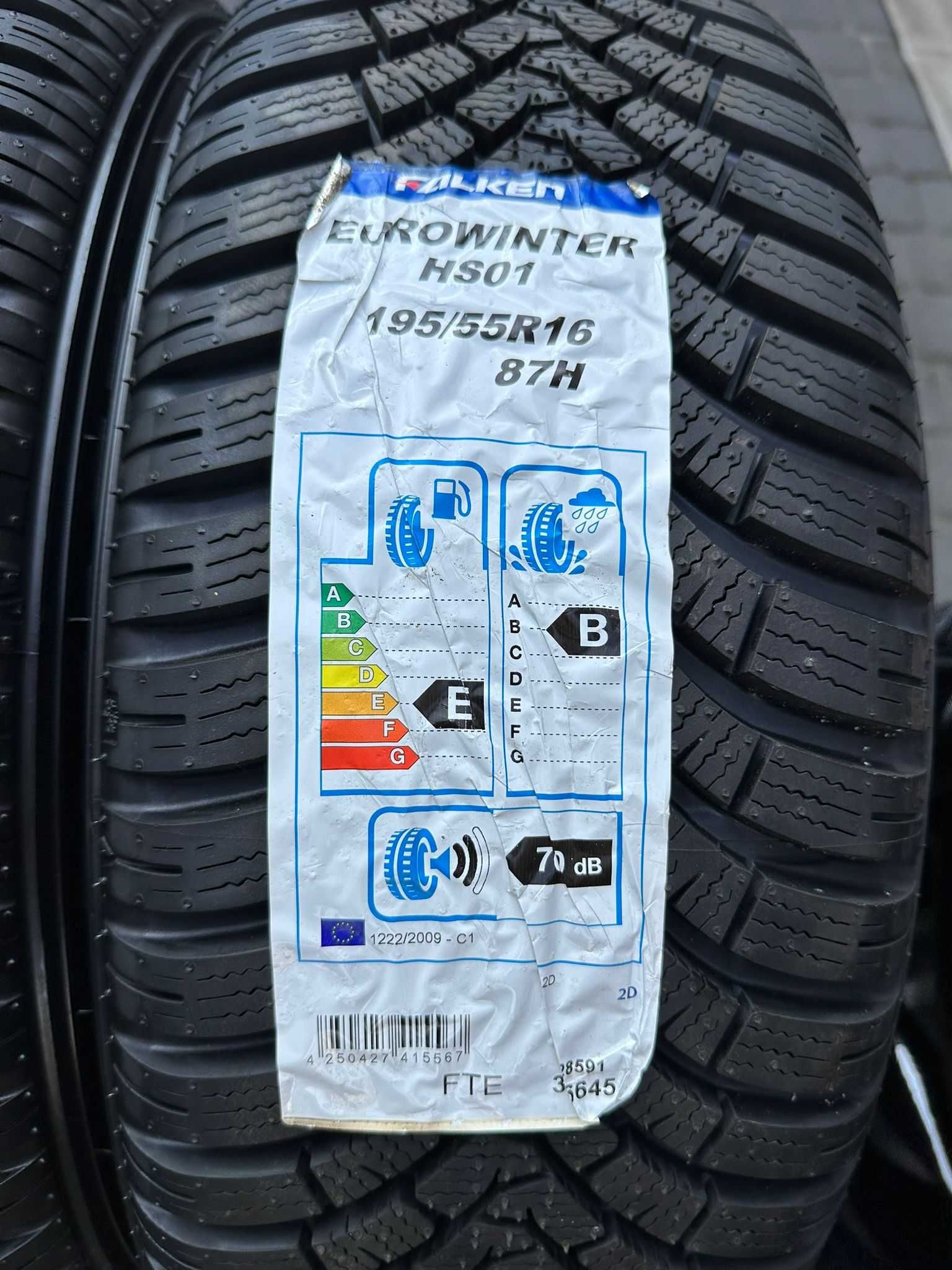 FABRYCZNIE NOWE Opony FALKEN eurowinter HS01 - 195/55/16