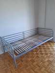 Cama solteiro usada