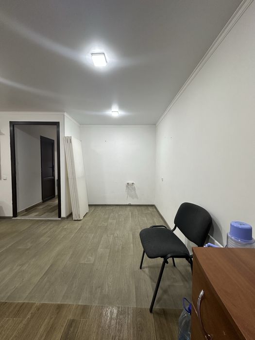 Здам просторий кабінет під будь яку діяльність