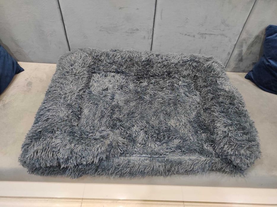 DUŻE Legowisko ortopedyczne dla psa z pianką z pamięcią kształtu.