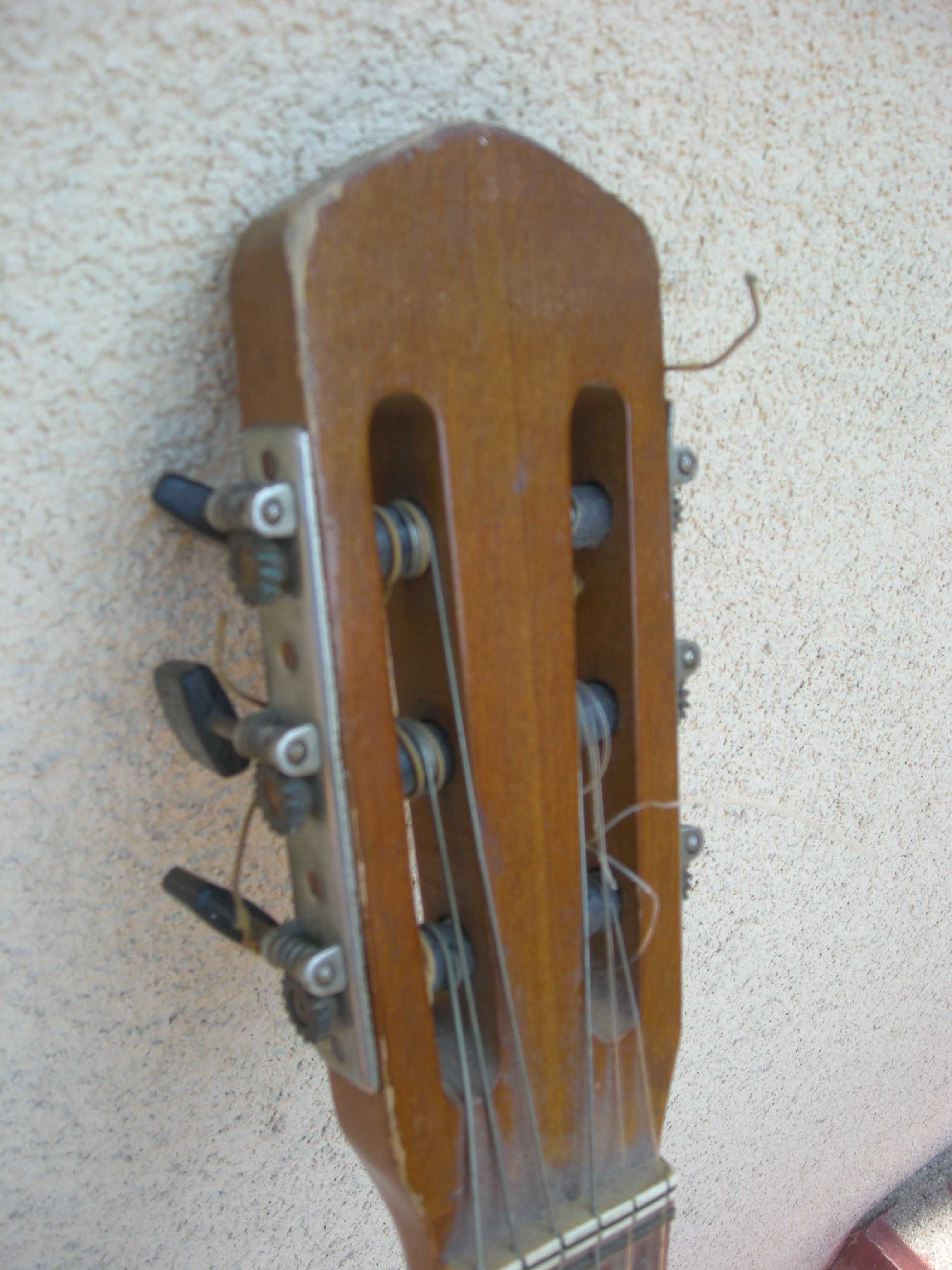 gitara akustyczna sprawna