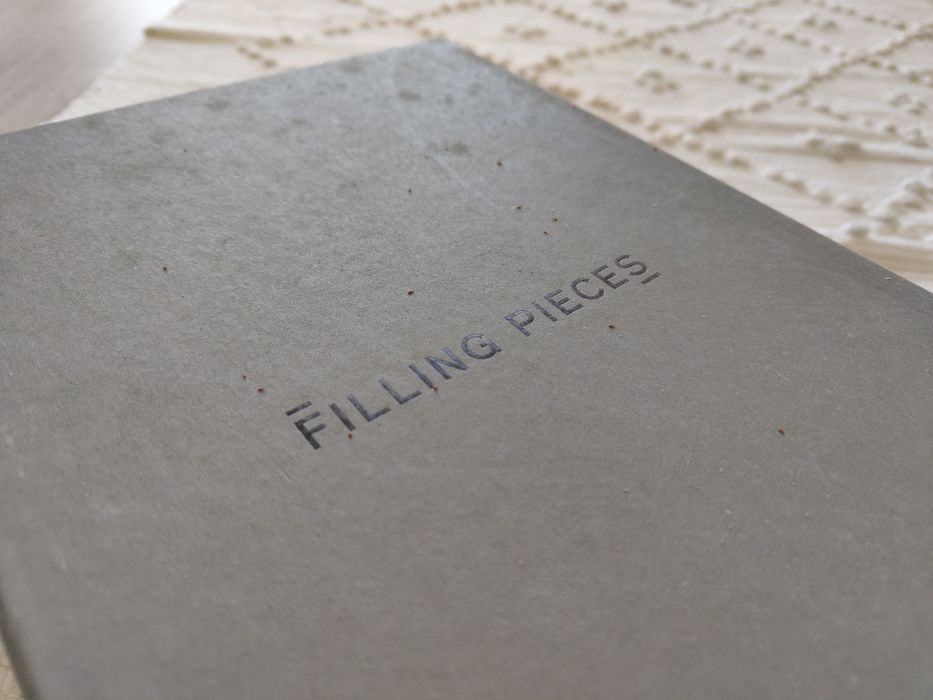 Filling Pieces Low Top