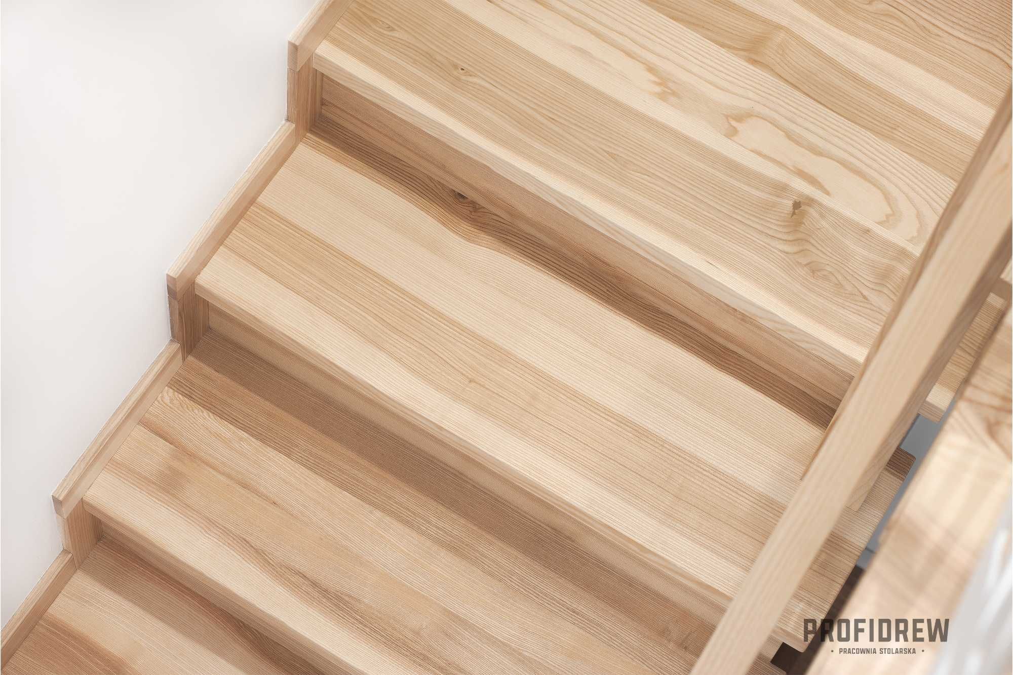 Stopnie jesionowe, lakierowane, 100x30x4  schody drewniane | Producent