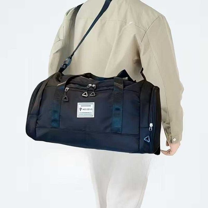 Велика спортивна/дорожня сумка, чорна. для фітнесу, подорожей