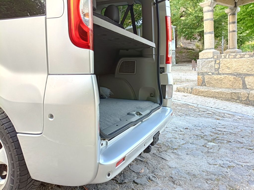 Opel Vivaro 2.0 CDTI Full extras 8 lugares