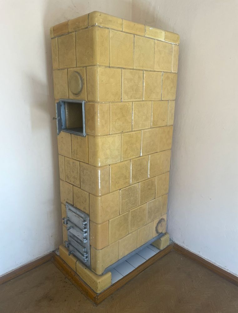 Oddam dwa piece kaflowe i kuchnię kaflową