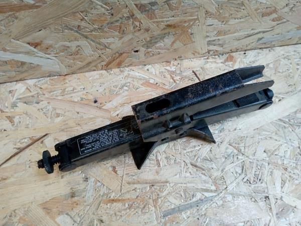 Macaco JAGUAR XJ (X300, X330)