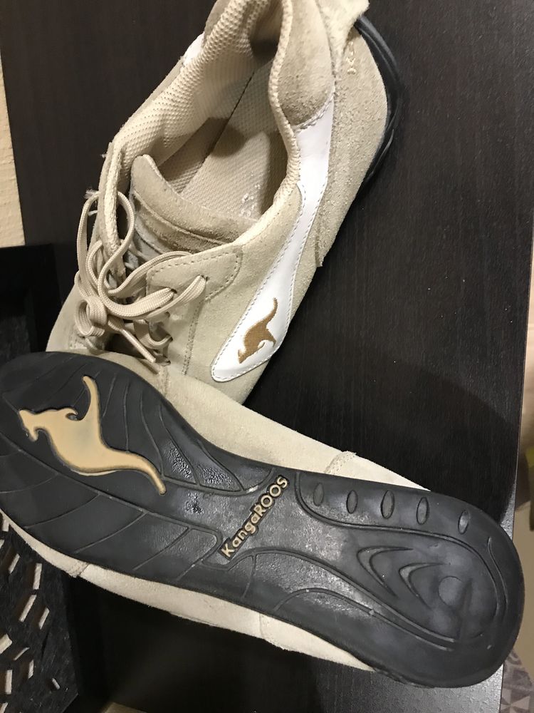 Кроссовки KangaRoos 39 р