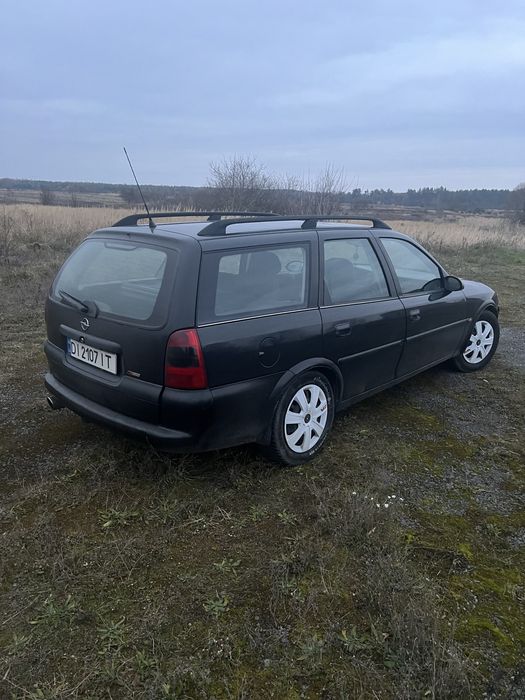 Опель Вектра B 2.0