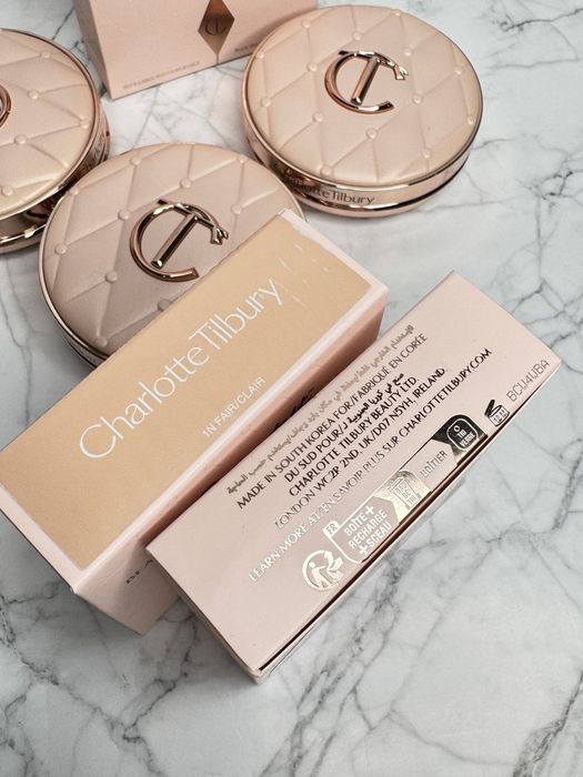 Тональний кушон Charlotte Tilbury Pillow Talk 1N