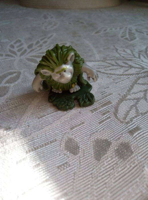 Киндер фигурки разные