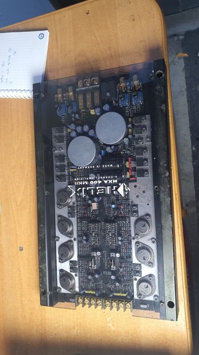 Wysokiej klasy wzmacniacz samochodowy helix hxa 400 mk2