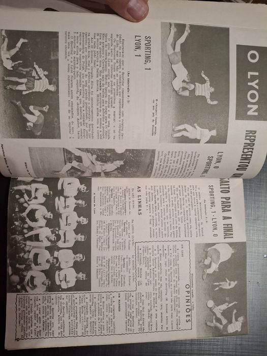 Rara revista comemorativa sporting taça das taças 1964