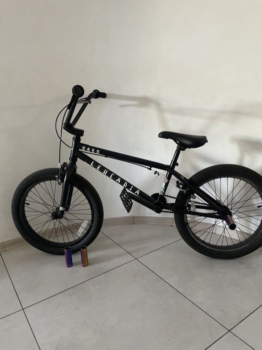 Rower bmx haro urzywany z pegami