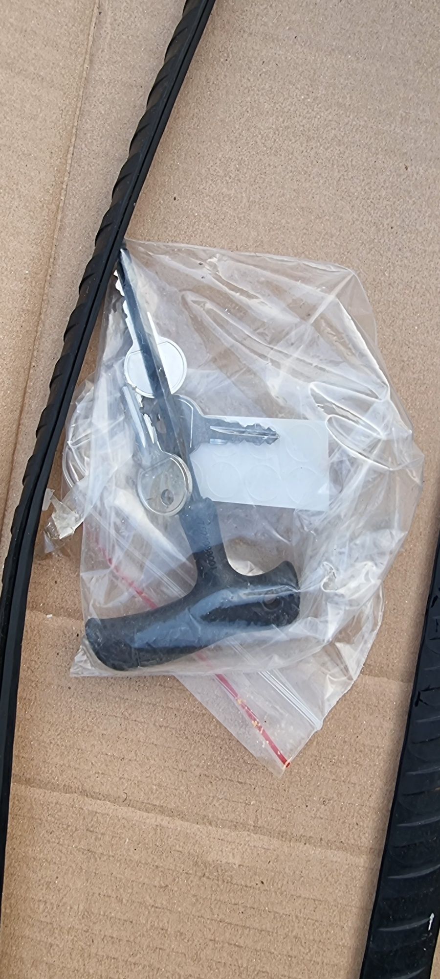 Bagażnik dachowy, relingi, belki MAZDA CX30 CX-30 CX 30 DFR5-V3-840A O
