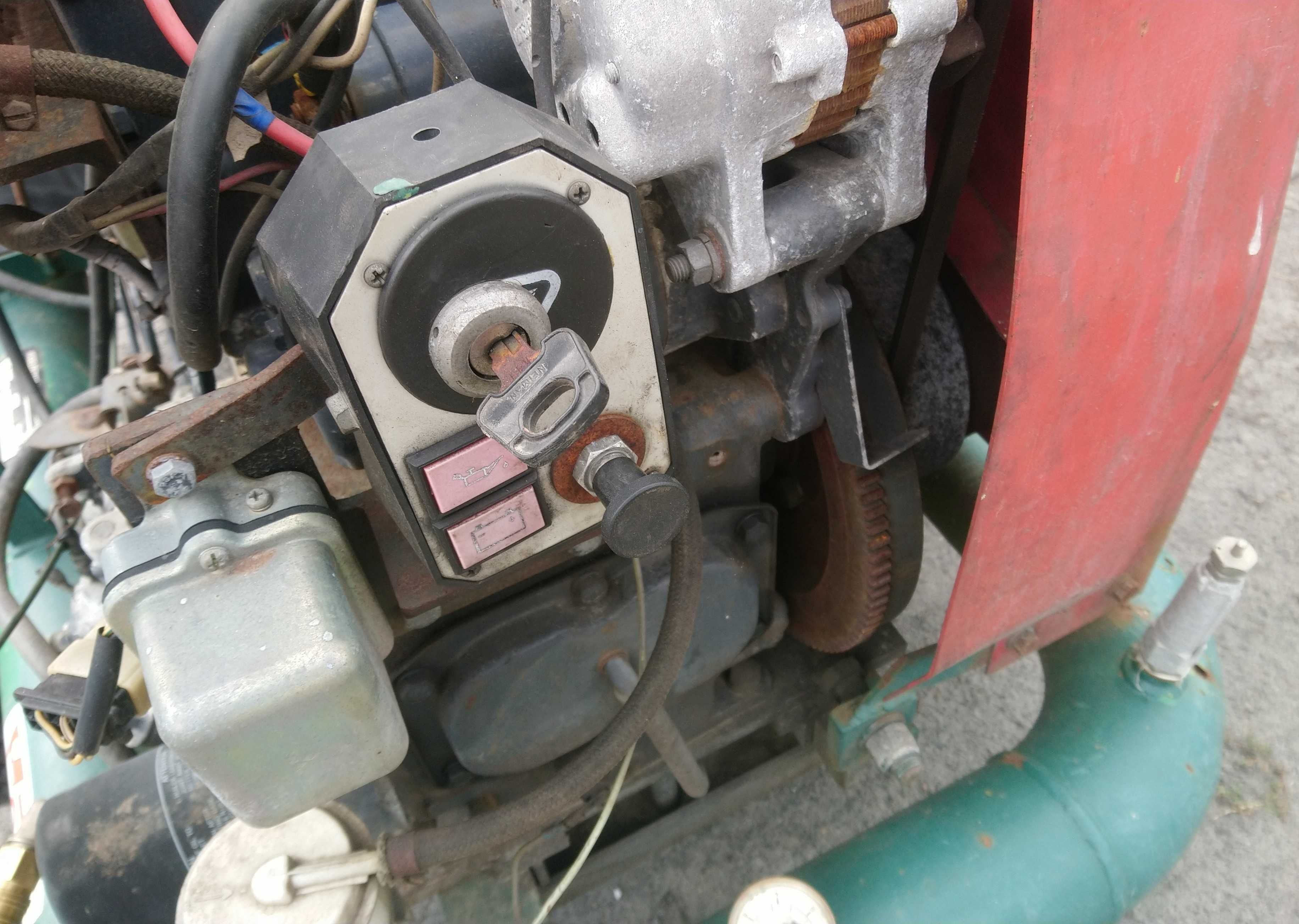 Kompresor sprężarka 1300l/min 15 bar diesel kubota mobilna