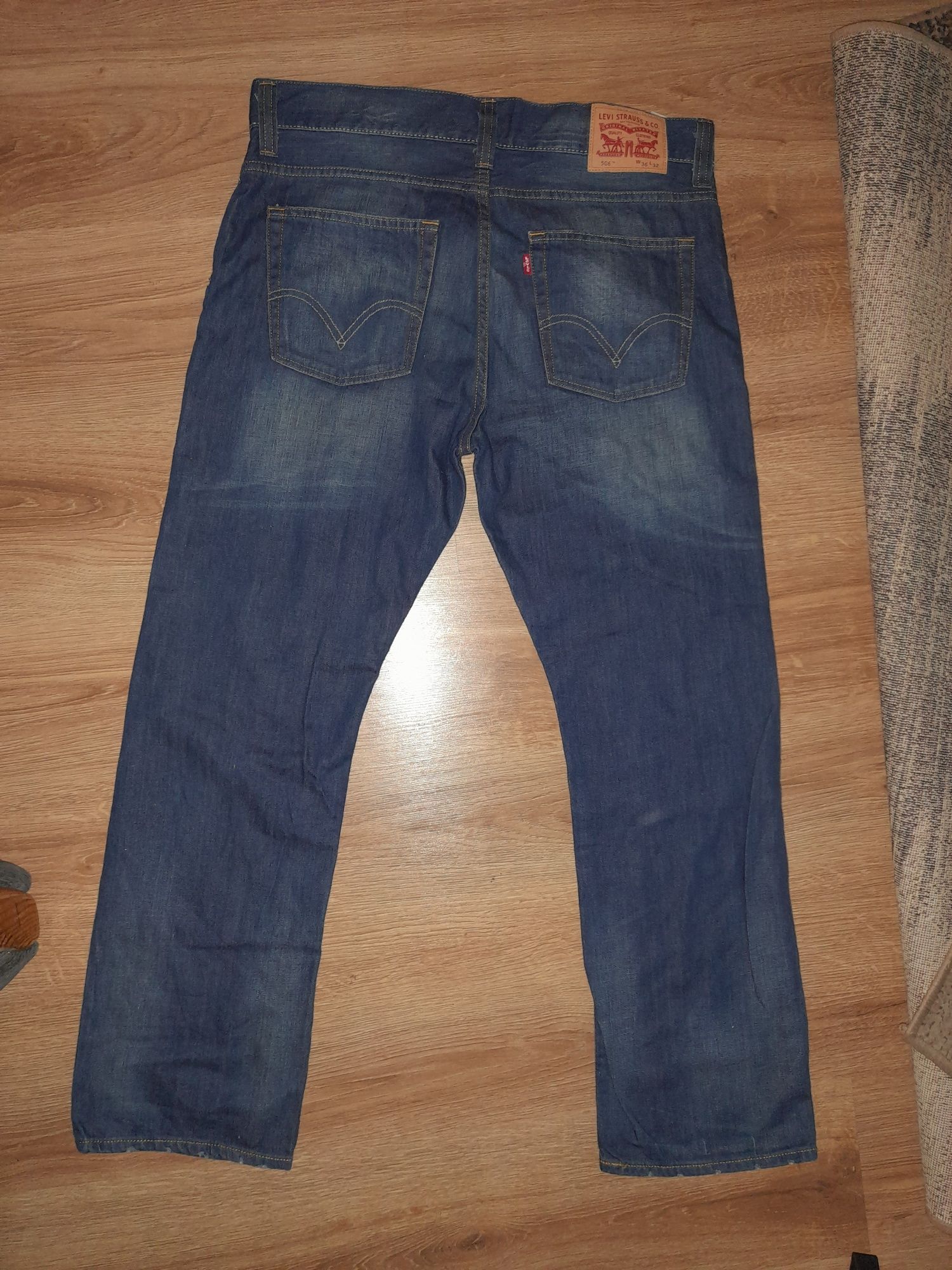 Levi Strauss spodnie jeans W36 L32