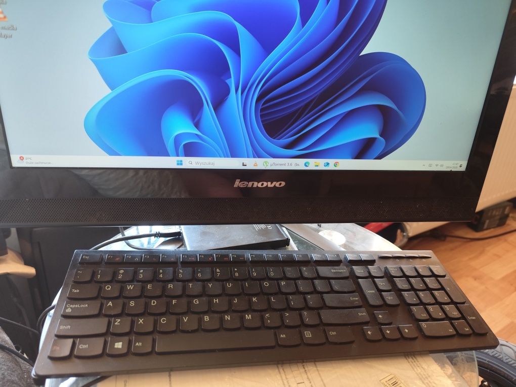 Komputer All in on Lenovo 40-30 Windows 11