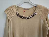 Camisola creme com botões e cinto tigresa - Tamanho L / XL - Nova!