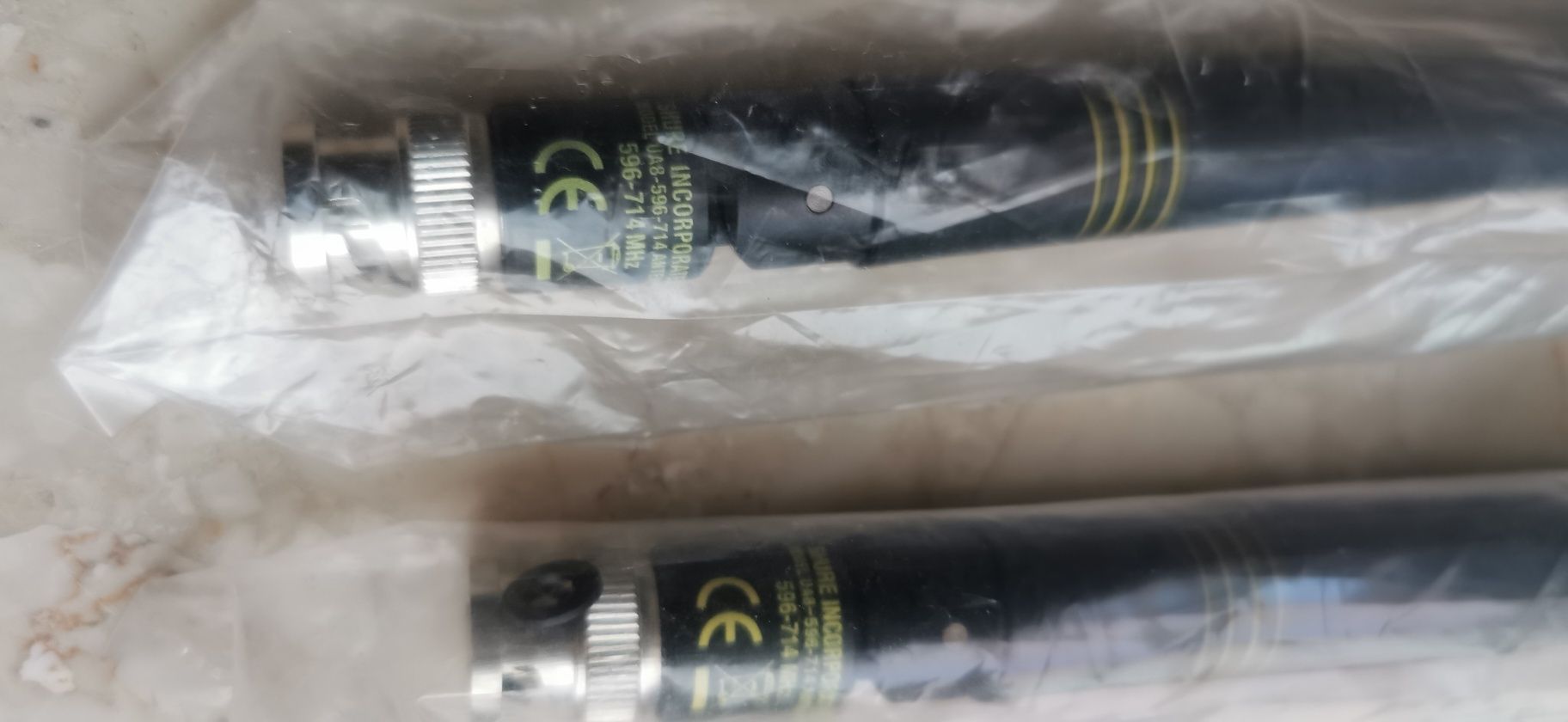 anteny shure model UA8 596. 714 Mhz dwie sztuki para